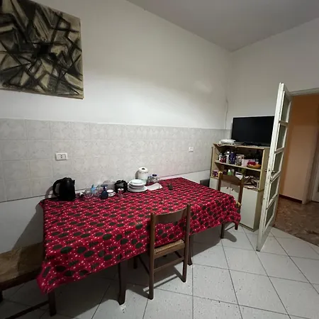 Solferino 17 Stazione 3*