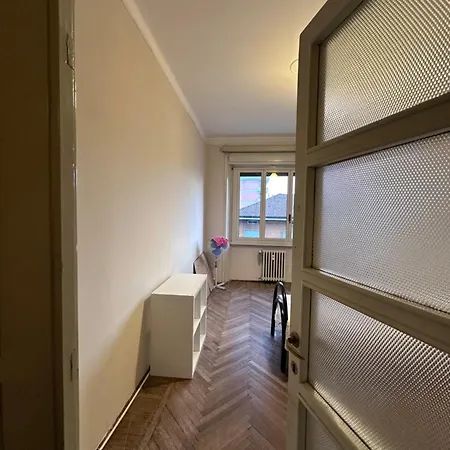 Solferino 17 Stazione ゲストハウス