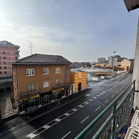 Solferino 17 Stazione 3* ブレシア