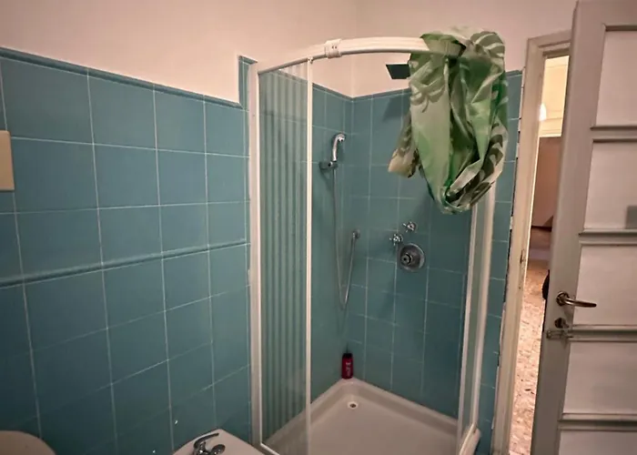 Solferino 17 Stazione 3*