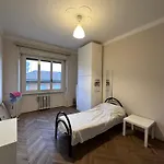 Solferino 17 Stazione Gæstehus