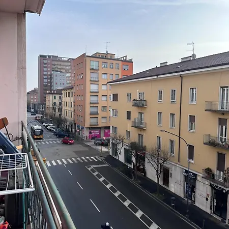 Solferino 17 Stazione Gæstehus Brescia