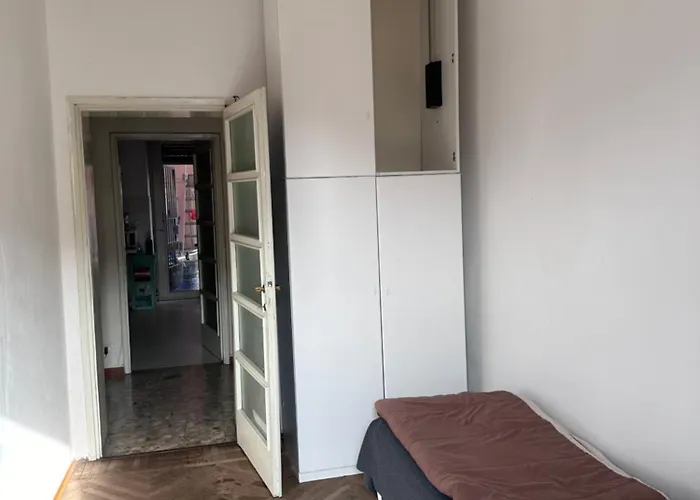 Solferino 17 Stazione 3*